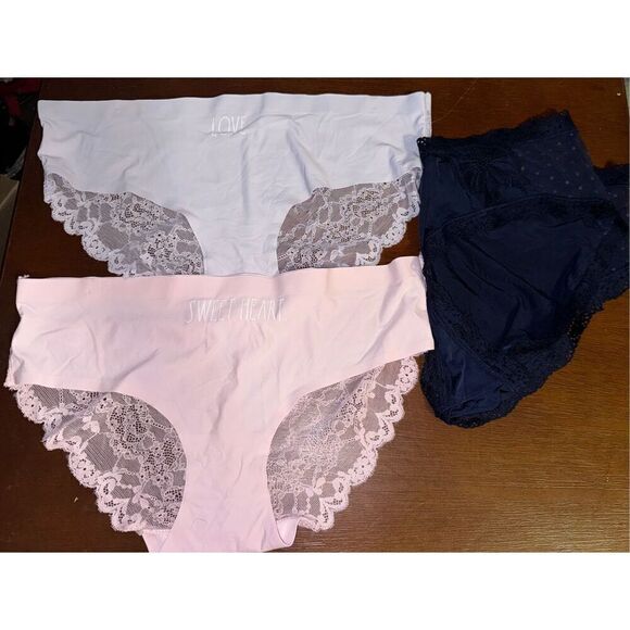 NWOT bundle of 3 Rae Dunn panties size large - Picture 1 of 8